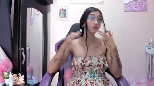 Image 11 of angelmiller_1 Stream on Chaturbate on 12 months ago