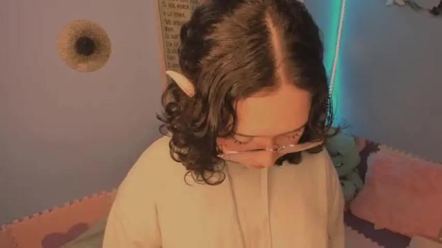 Image 10 of angelmoouth Stream on Chaturbate on 20 months ago
