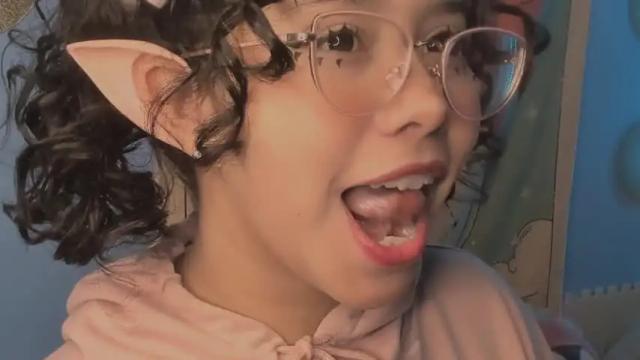 Thumbnail 1, angelmoouth's Stream at Chaturbate, 19 months ago