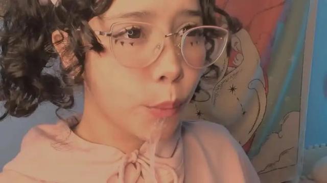 Image 11 of angelmoouth Stream on Chaturbate on 19 months ago