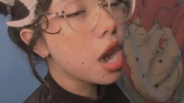 Image 2 of angelmoouth Stream on Chaturbate on 19 months ago