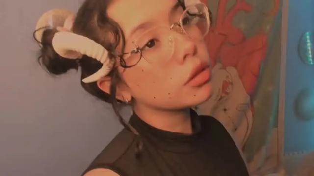 Image 3 of angelmoouth Stream on Chaturbate on 19 months ago