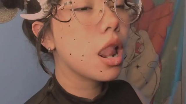 Image 7 of angelmoouth Stream on Chaturbate on 19 months ago