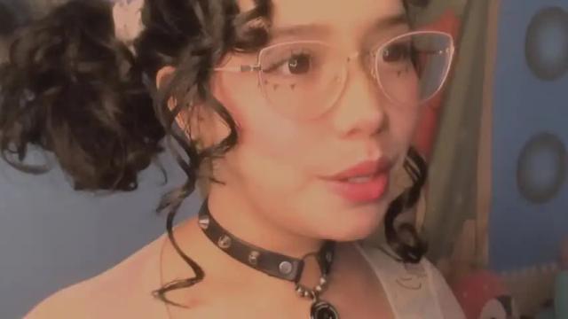 Image 2 of angelmoouth Stream on Chaturbate on 18 months ago