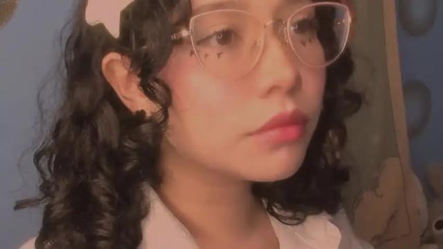 Image 3 of angelmoouth Stream on Chaturbate on 17 months ago