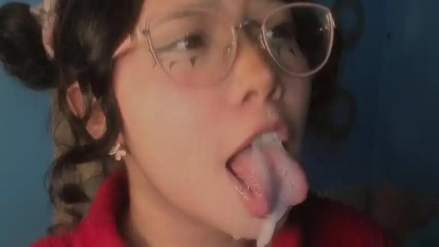 Image 11 of angelmoouth Stream on Chaturbate on 17 months ago