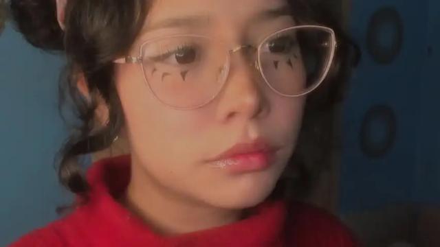 Image 4 of angelmoouth Stream on Chaturbate on 17 months ago