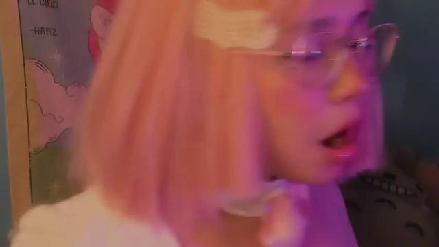 Image 4 of angelmoouth Stream on Chaturbate on 15 months ago