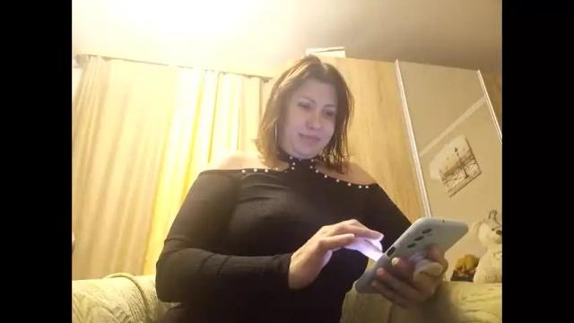 Image 8 of angelo4ek_olya Stream on Chaturbate on 1 month ago