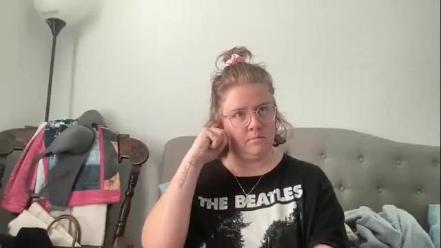 Image 12 of angeloflight273360 Stream on Chaturbate on 10 days ago