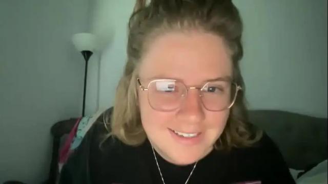 Image 2 of angeloflight273360 Stream on Chaturbate on 3 days ago