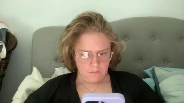 Image 8 of angeloflight273360 Stream on Chaturbate on 1 month ago