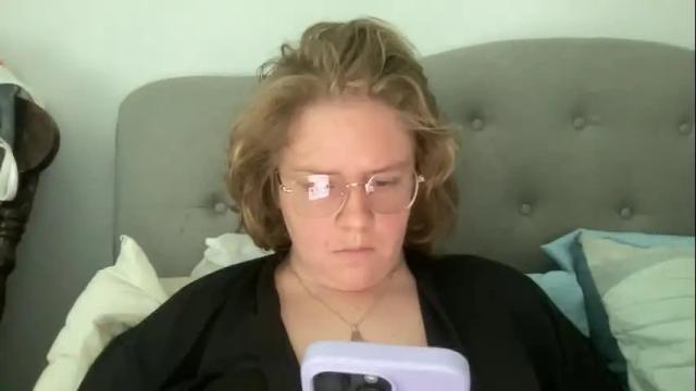 Thumbnail 3, angeloflight273360's Stream at Chaturbate, 1 month ago