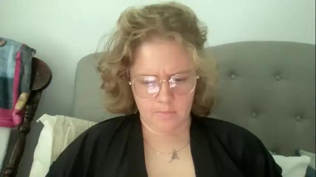Image 10 of angeloflight273360 Stream on Chaturbate on 1 month ago