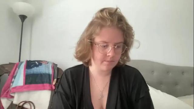 Image 4 of angeloflight273360 Stream on Chaturbate on 1 month ago