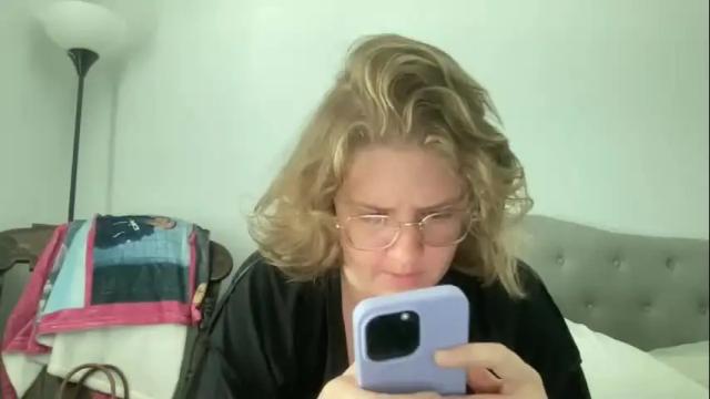 Image 7 of angeloflight273360 Stream on Chaturbate on 1 month ago