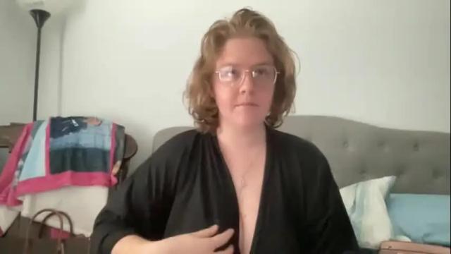 Image 8 of angeloflight273360 Stream on Chaturbate on 1 month ago