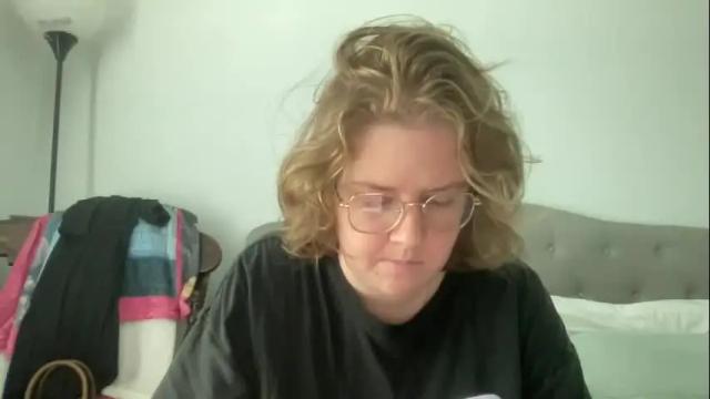 Image 3 of angeloflight273360 Stream on Chaturbate on 1 month ago