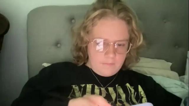 Image 3 of angeloflight273360 Stream on Chaturbate on 1 month ago