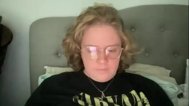 Image 7 of angeloflight273360 Stream on Chaturbate on 1 month ago