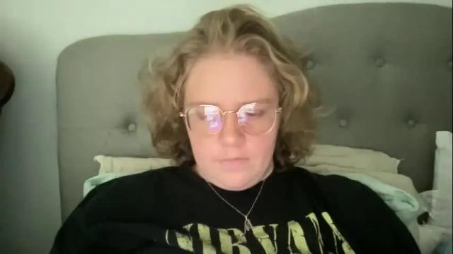 Image 8 of angeloflight273360 Stream on Chaturbate on 1 month ago