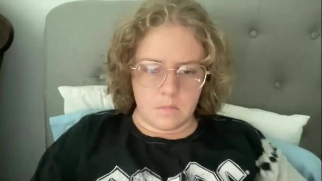 Image 11 of angeloflight273360 Stream on Chaturbate on 2 days ago