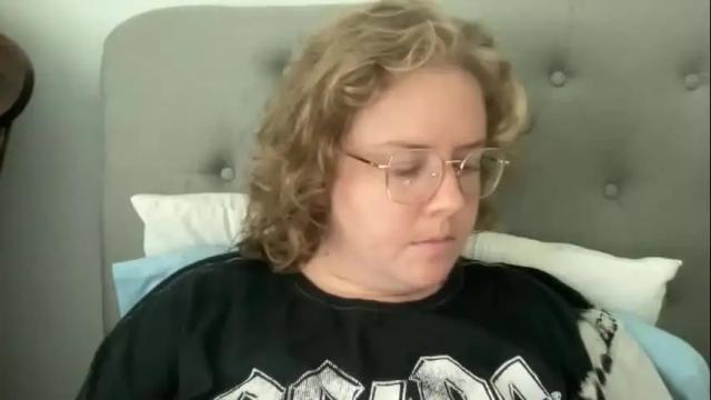 Image 12 of angeloflight273360 Stream on Chaturbate on 2 days ago