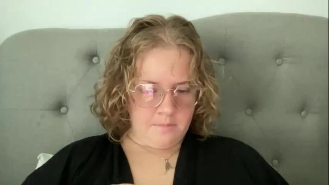 Thumbnail 3, angeloflight273360's Stream at Chaturbate, 1 month ago