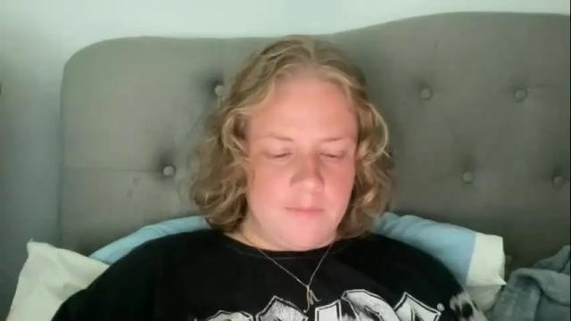 Image 11 of angeloflight273360 Stream on Chaturbate on 9 days ago