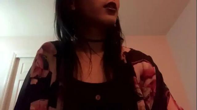 Image 2 of angelofsiam Stream on Chaturbate on 5 months ago