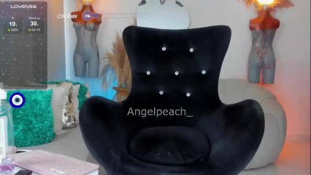 Image 10 of angelpeach_ Stream on Chaturbate on 1 month ago