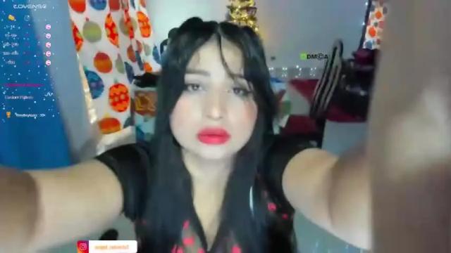 Image 8 of angelrobertss_ Stream on Chaturbate on 22 months ago