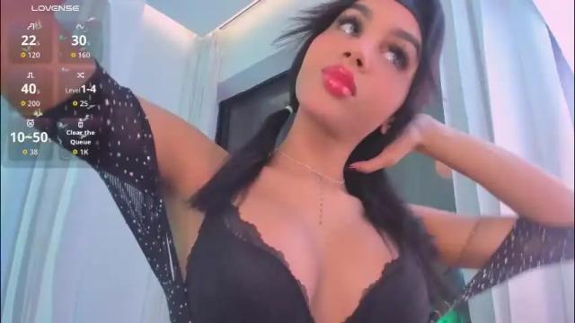 Image 8 of angelrossario Stream on Chaturbate on 1 month ago