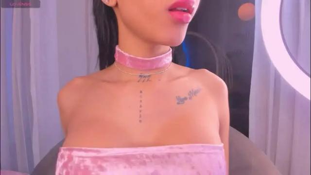 Image 2 of angelrossario Stream on Chaturbate on 1 month ago