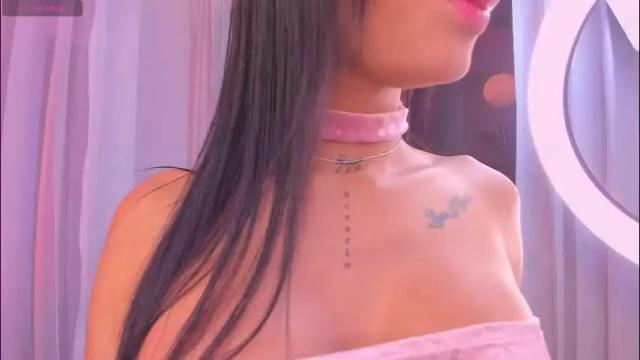 Image 6 of angelrossario Stream on Chaturbate on 1 month ago
