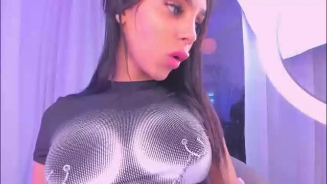 Image 2 of angelrossario Stream on Chaturbate on 23 days ago