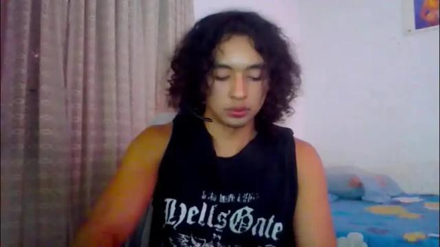 Image 3 of angelsdustxxx Stream on Chaturbate on 29 days ago