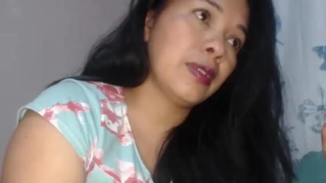 Image 12 of angelsexylatina Stream on Chaturbate on 16 months ago