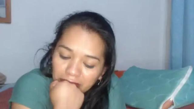 Image 4 of angelsexylatina Stream on Chaturbate on 15 months ago