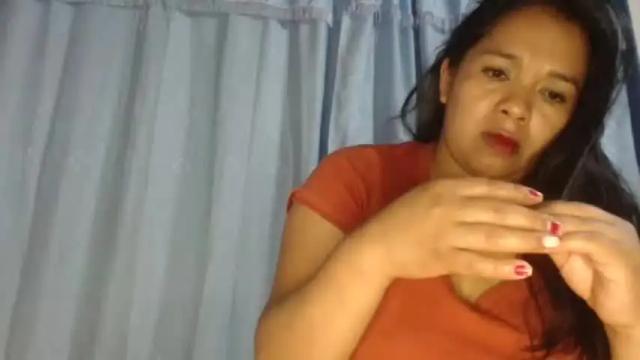 Image 4 of angelsexylatina Stream on Chaturbate on 13 months ago