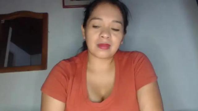 Image 4 of angelsexylatina Stream on Chaturbate on 13 months ago