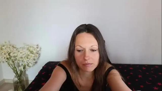 Image 3 of angelslive99 Stream on Chaturbate on 1 month ago