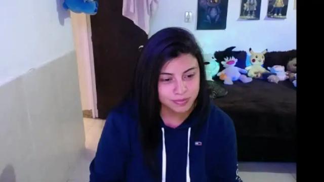 Image 3 of angelswhithe Stream on Chaturbate on 10 days ago