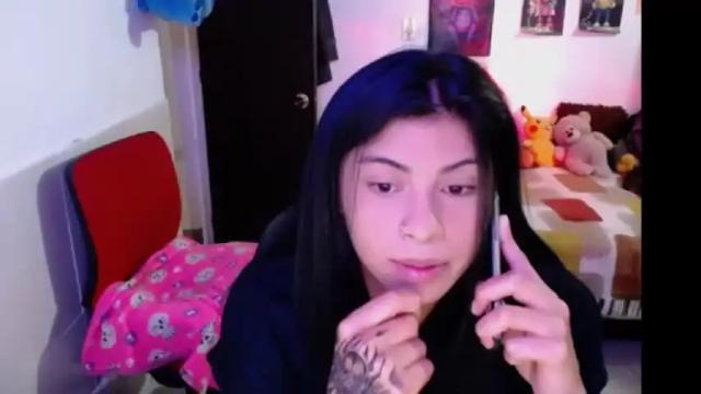 Image 7 of angelswhithe Stream on Chaturbate on 6 days ago