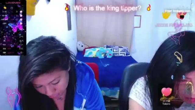 Image 2 of angelsydemons27 Stream on Chaturbate on 15 months ago
