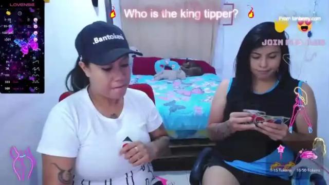 Image 2 of angelsydemons27 Stream on Chaturbate on 15 months ago