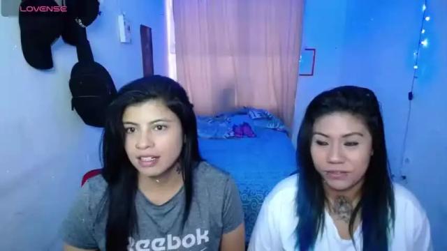 Image 4 of angelsydemons27 Stream on Chaturbate on 14 months ago