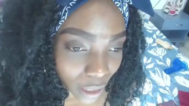 Image 12 of angely_stonne1 Stream on Chaturbate on 18 months ago