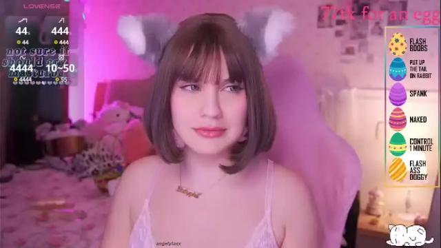 Image 4 of angelytaxx Stream on Chaturbate on 6 months ago