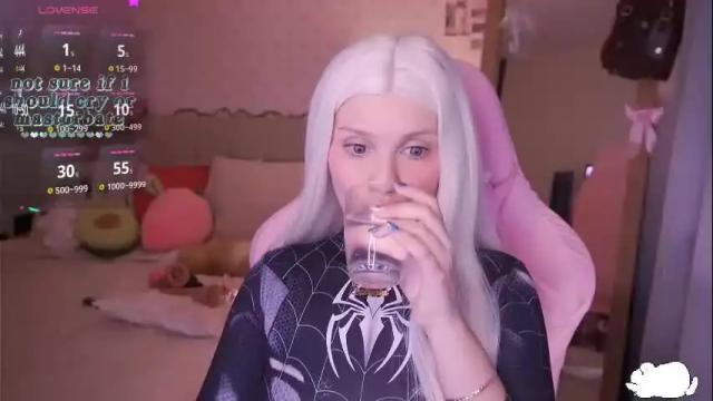 Image 3 of angelytaxx Stream on Chaturbate on 2 months ago